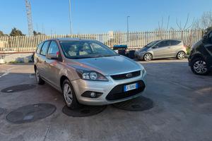 Ford Focus 1.6 SW Bz.- GPL 2010 DA VETRINA