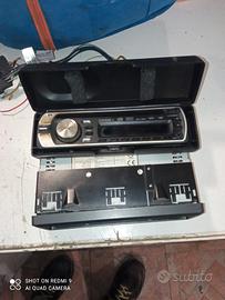 autoradio LG 50watt x 4canali