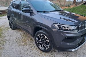 jeep compass E-hybrid 