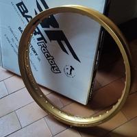 Cerchio anteriore 21 pollici  TA 750 originale