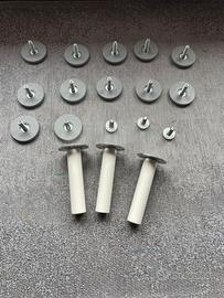 Piedi di livellamento