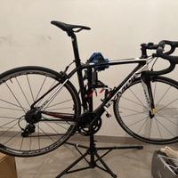 Bici da corsa in carbonio Olympia