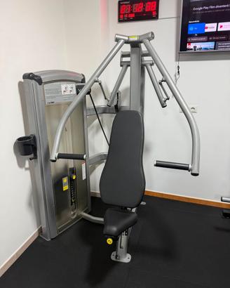 Chest press cybex