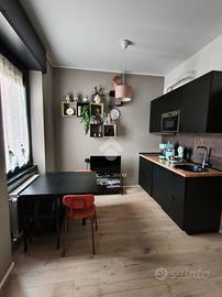MONOLOCALE A MILANO