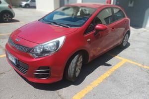Kia Rio GPL anno 2016  compreso passaggio LEGGI