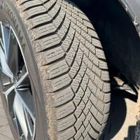 Treno gomme invernali yokohama 225/55/R18