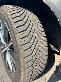 Treno gomme invernali yokohama 225/55/R18