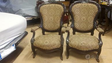 POLTRONE LUIGI FILIPPO DELLA META' 800 IN NOCE