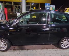 Lancia Ypsilon Momo design 2005