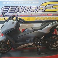YAMAHA TMAX TECK 560 tua da 179 € al Mese