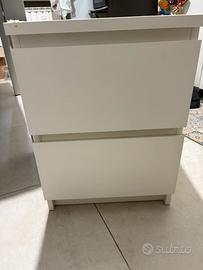Due comodini ikea