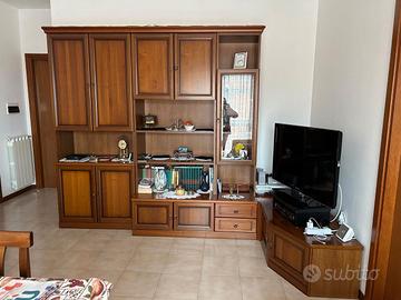 Mobile salotto legno massiccio