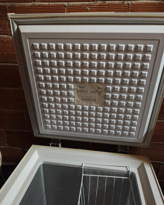 congelatore a pozzetto