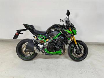 KAWASAKI Z 900