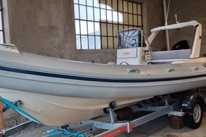 Gommone LED 590 GS