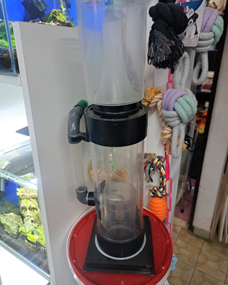 Schiumatoio skimmer più pompa aquamedic