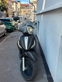 Beverly 125  2014  60.000 km