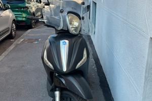 Beverly 125  2014  60.000 km
