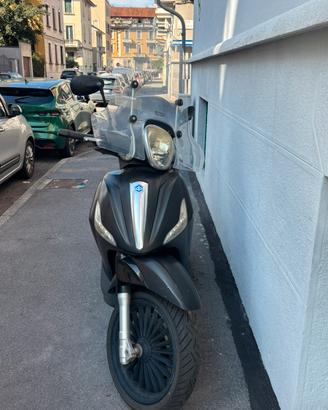 Beverly 125  2014  60.000 km