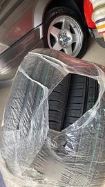 Gomme auto