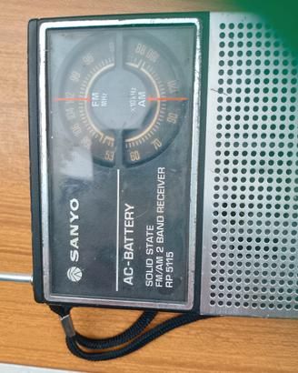 Radio Sanyo RP5115 vintage anni 70