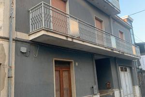 Ampio e luminoso appartamento indipendente