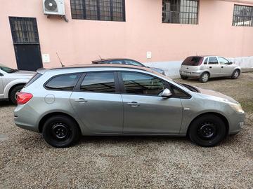 Opel Astra SW 1.4 t Cosmo Gpl 2032