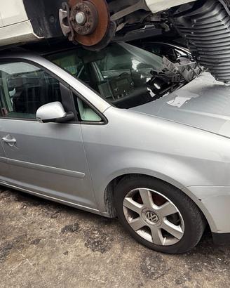 VW TOURAN RICAMBI USATI