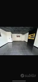 Negozio in corso Umberto Bovalino pronto all'uso
