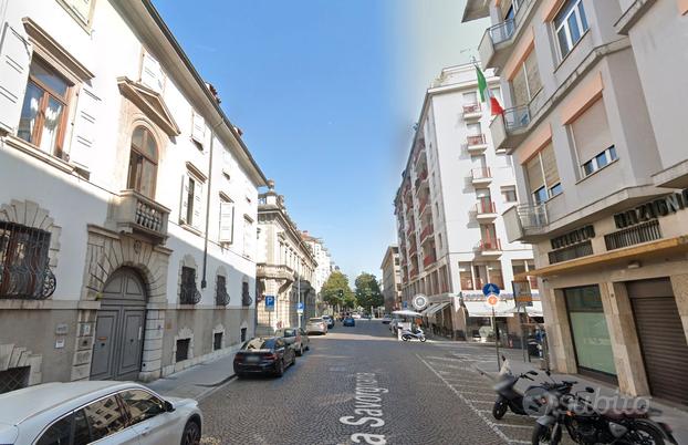 UDINE - POSTO LETTO IN DOPPIA al quarto piano