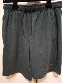 Pantaloni Uomo corti Nike taglia S 