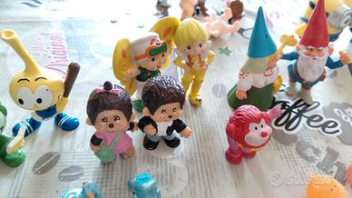 Lotto vintage anni 80-90 Kinder, Monchhichi ecc