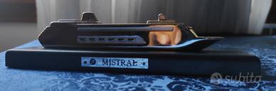 modellino nave mistral festival crociere