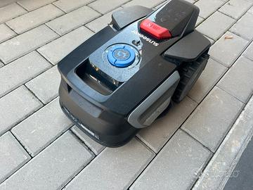 Robot tagliaerba sunsekeer v1