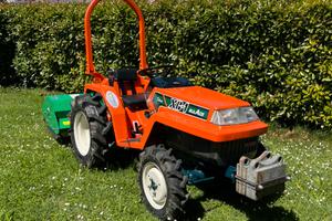 Trattore Kubota XB-1