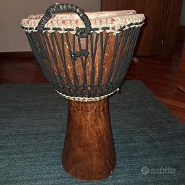 FRAME DRUM e 2 djembè