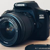 Canon  EOS 2000D + Obiettivo 15-55mm