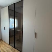Armadio di design come nuovo