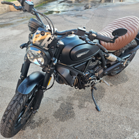 Ducati scrambler 800