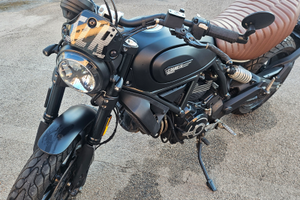 Ducati scrambler 800