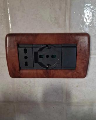 materiale elettrico Vimar Idea  NO SPEDIZIONE!