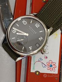 Nomos neomatik club 42mm 300mt 