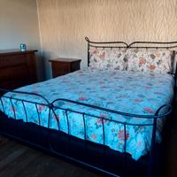 Letto matrimoniale in ferro battuto 