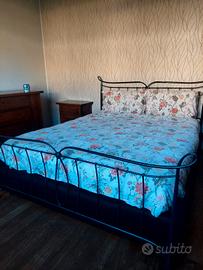 Letto matrimoniale in ferro battuto 