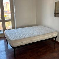 Letto con materasso Una piazza e mezzo