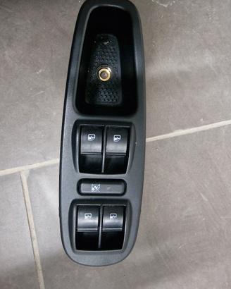 Comando alzavetri fiat 500 L