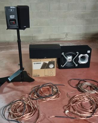 Home Theater Yamaha 5.1+NS-SW200+cavi+piedistalli