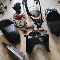 RICAMBI YAMAHA MAJESTY 400 lista in descrizione