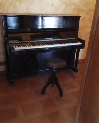 Pianoforte a Muro Strauss