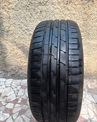 4 Gomme estive runflat Hancook 225/50 R18